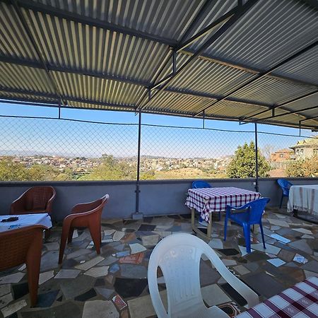 Chez Joel Bed & Breakfast Antsirabe Dış mekan fotoğraf