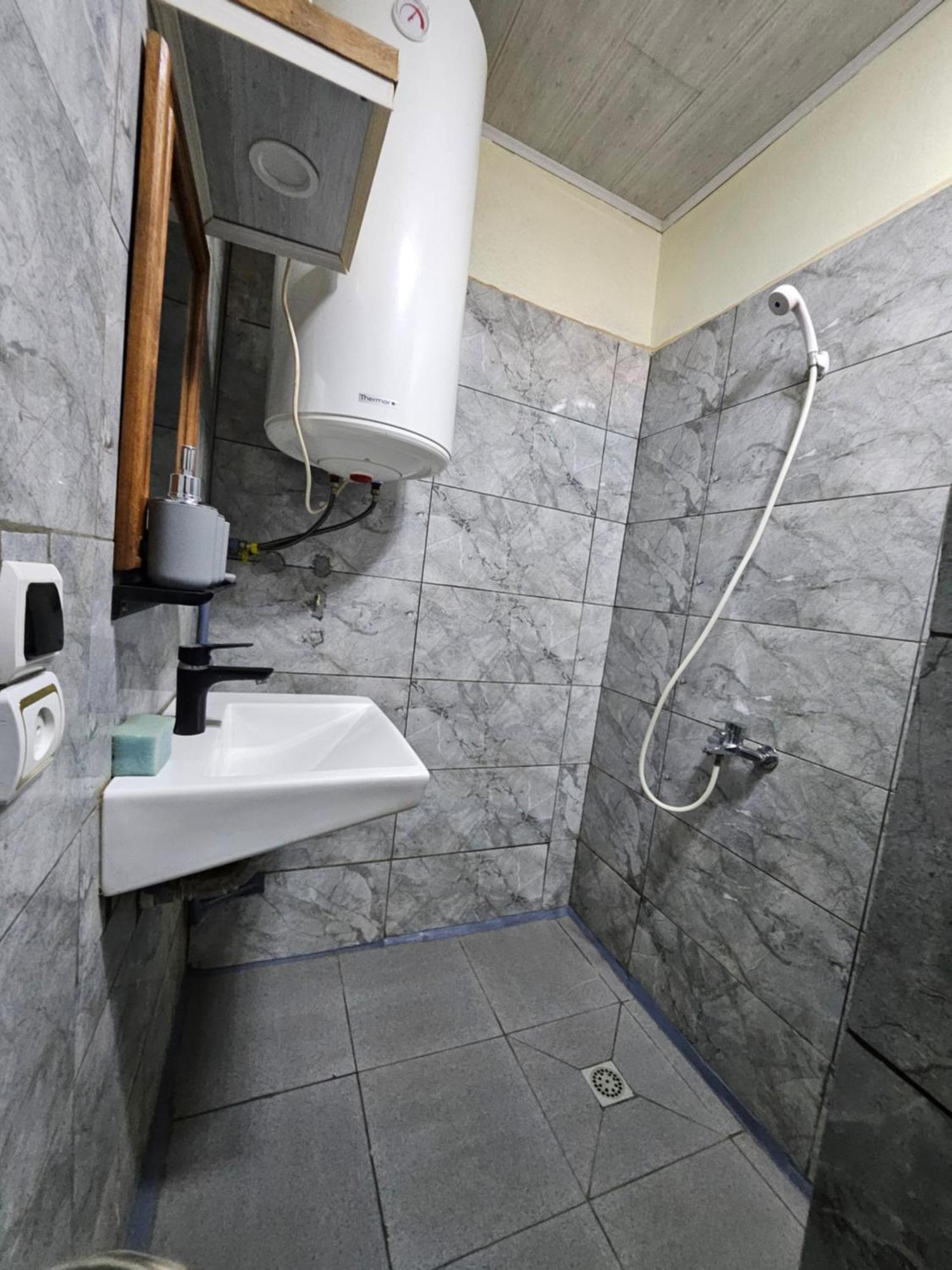Chez Joel Bed & Breakfast Antsirabe Dış mekan fotoğraf