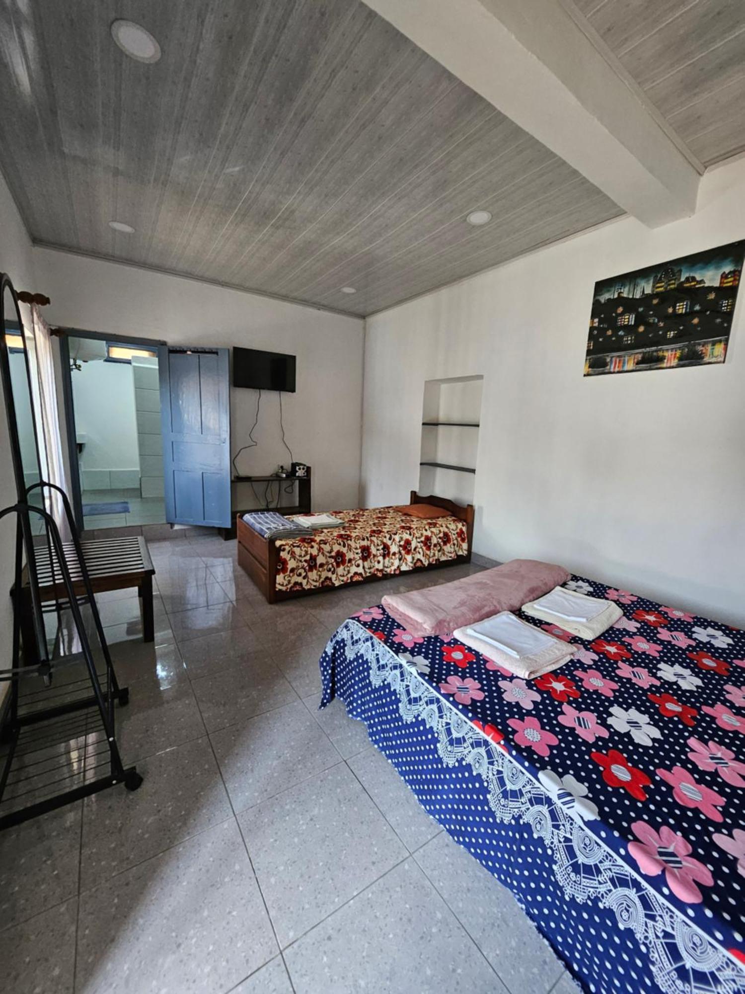Chez Joel Bed & Breakfast Antsirabe Dış mekan fotoğraf